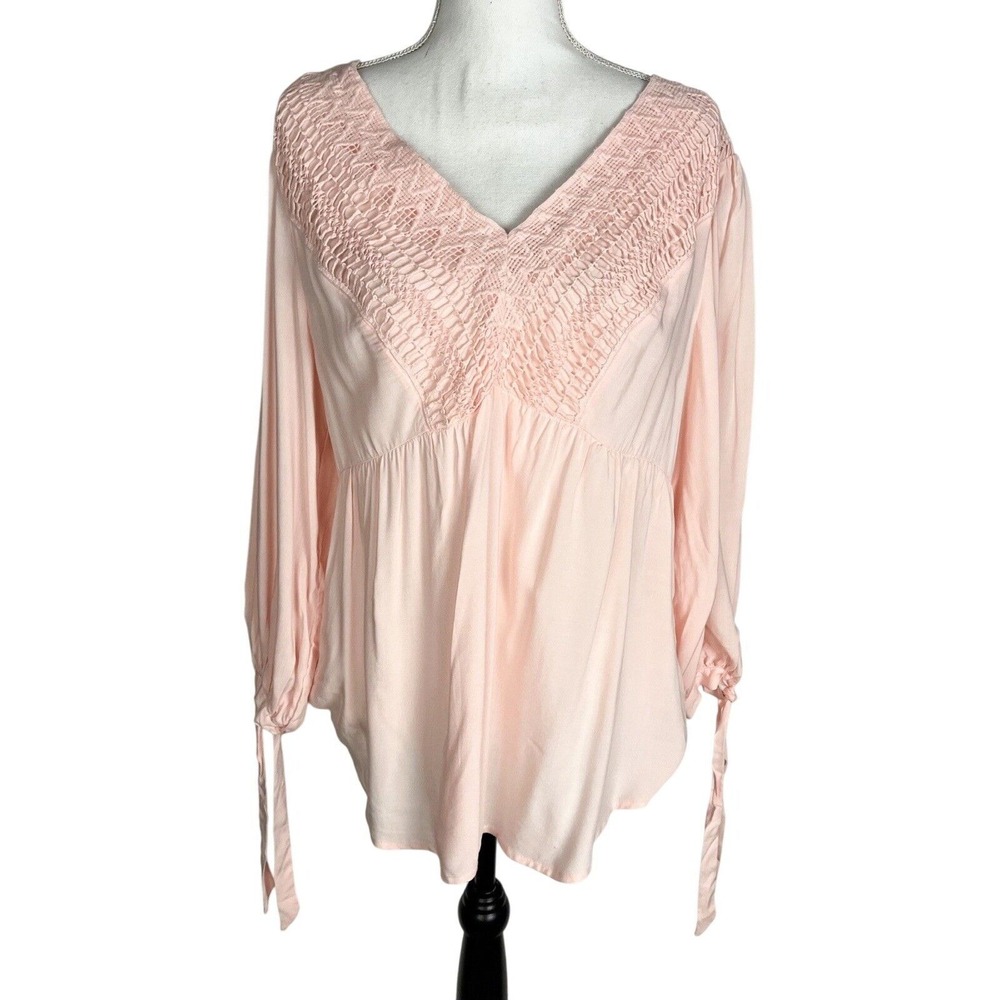 Melissa Paige Size L Pink Peasant Top 2/4 Sleeve Tie Sleeve Details Rayon